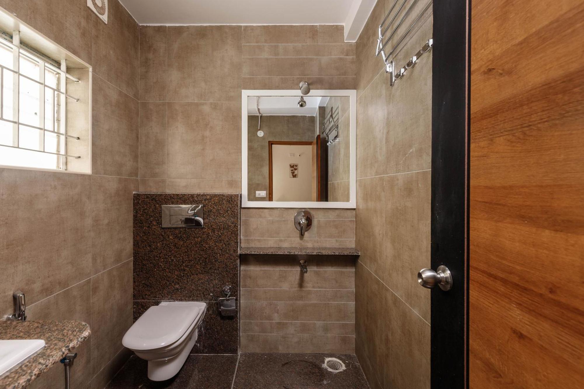 Classic Heights Serviced Apartments, Near Iim Bangalore, Eksteriør bilde